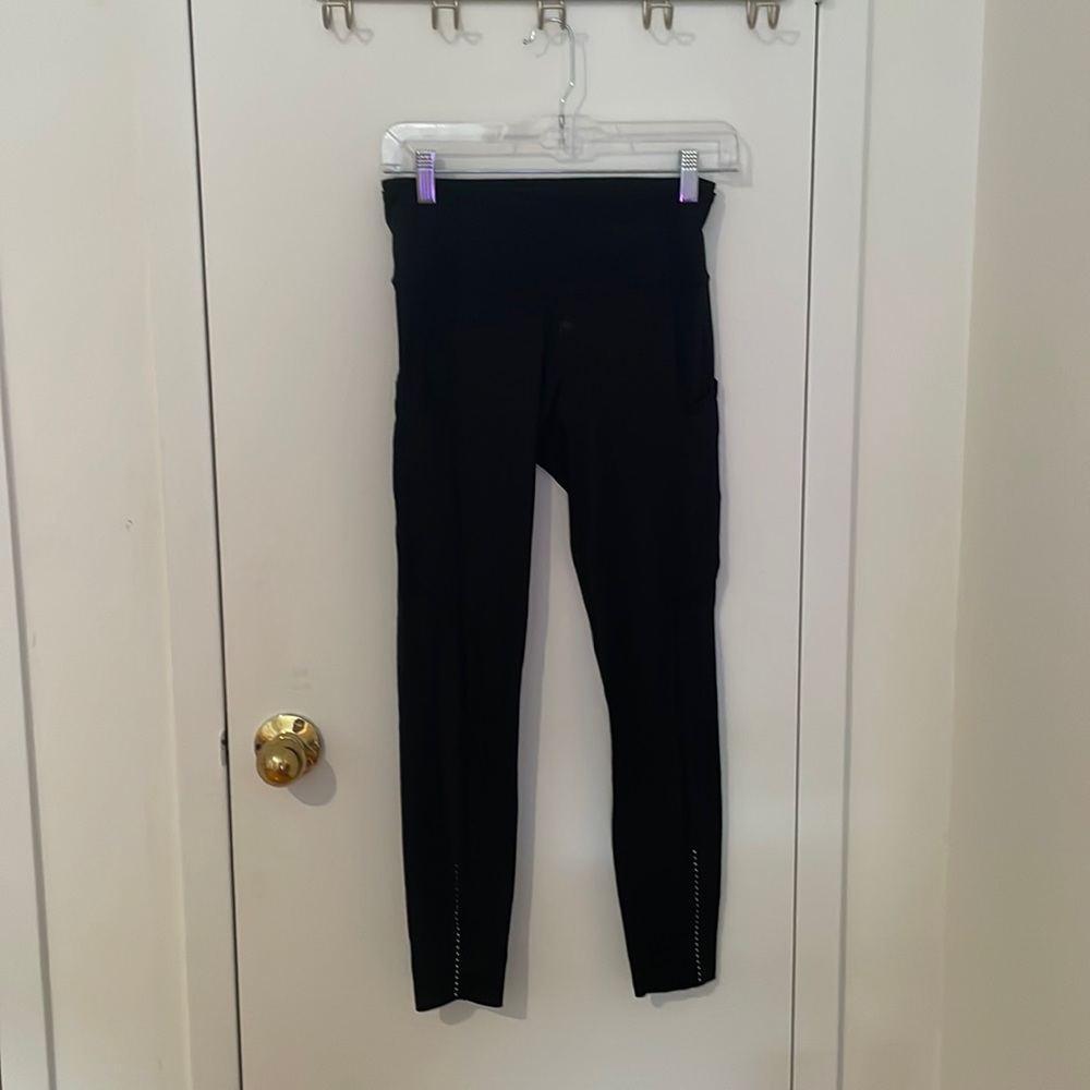 Lululemon Swift Speed leggings size 6